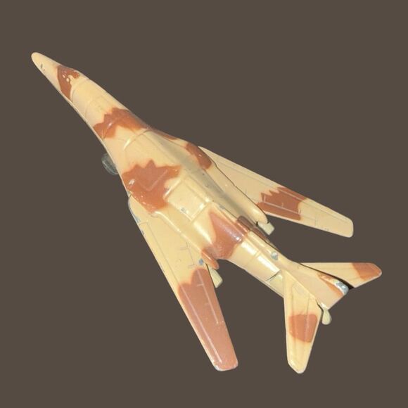 Diecast Fighter Jet Desert Storm Colored Pencil Sharpner A31 - Picture 6 of 10